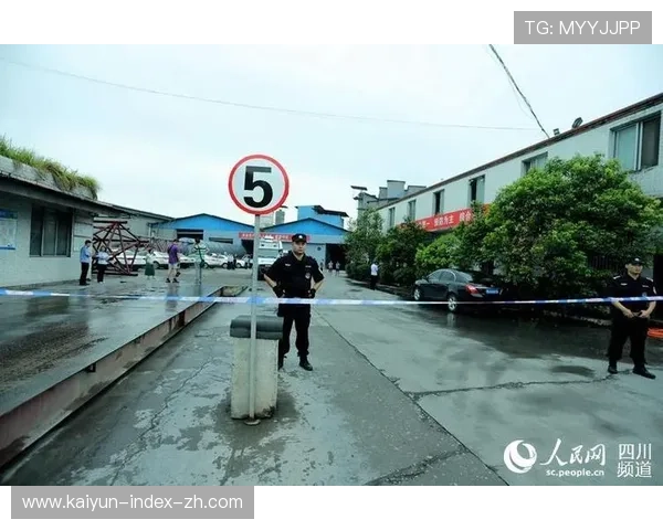 本季度执行机构逐步废弃纸质化作业 依靠移动协同终端完成现场签到